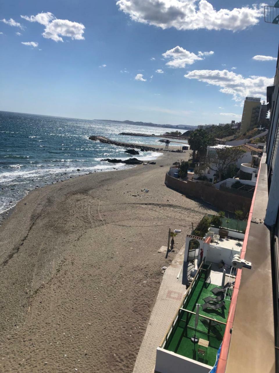 Malibu Playa Apartamento 贝纳尔马德纳 外观 照片
