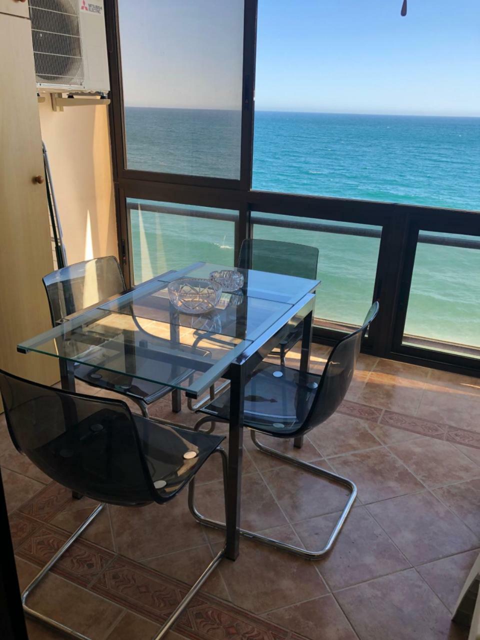 Malibu Playa Apartamento 贝纳尔马德纳 外观 照片